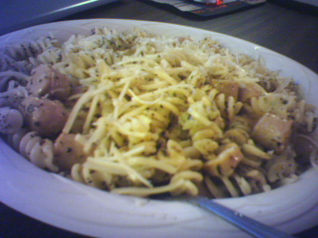 chicken pesto fusilli with four cheeses