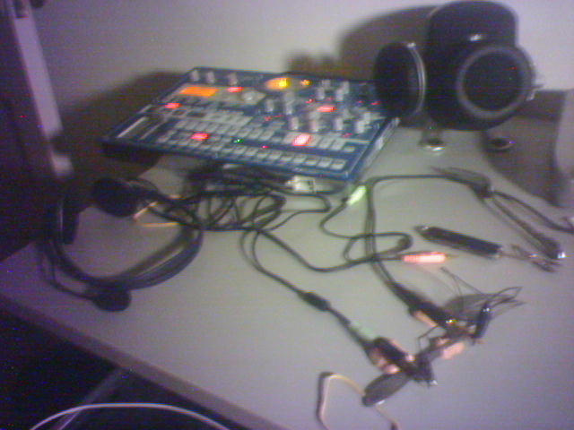 Hardware for Skyping