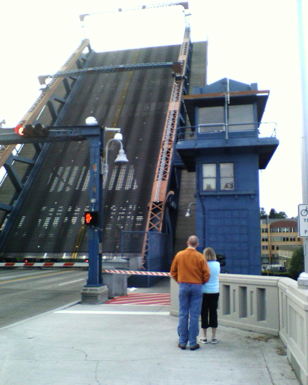 that's my bike path up there